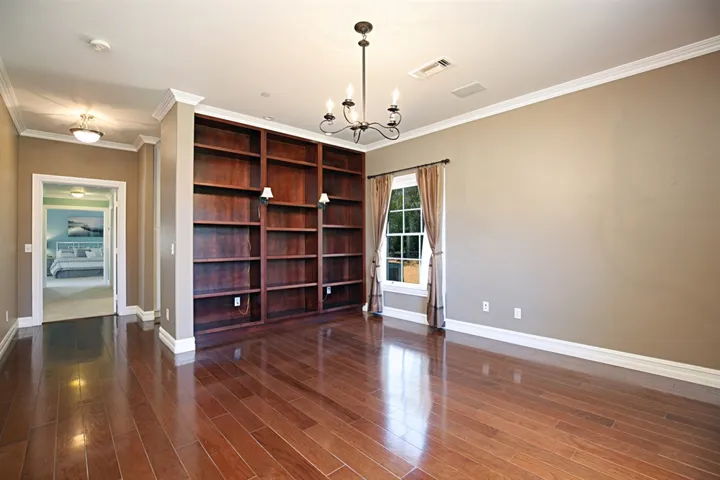 11710 Shadowglen Rd., El Cajon, California 92020