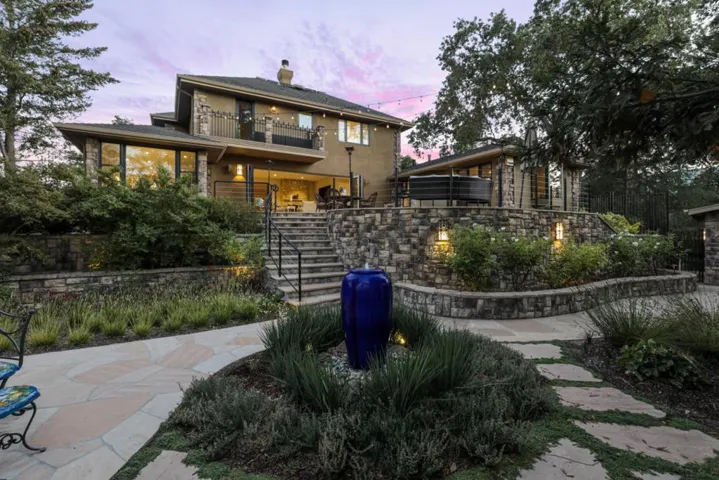 15955 Barry Lane, Monte Sereno, California 95030