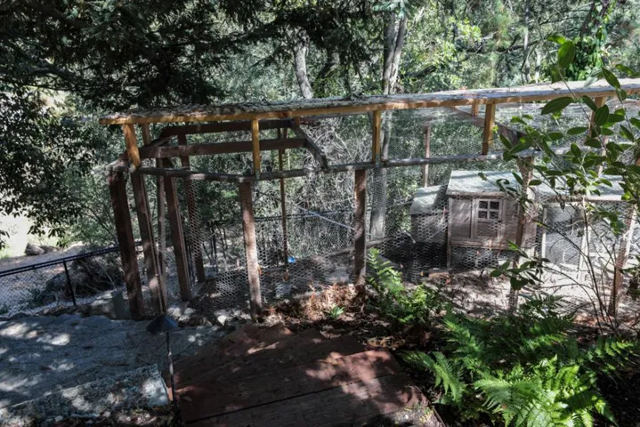 15955 Barry Lane, Monte Sereno, California 95030