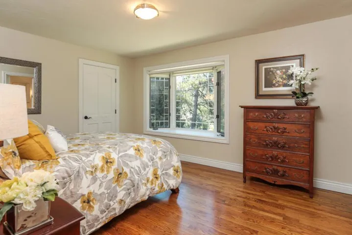 15955 Barry Lane, Monte Sereno, California 95030
