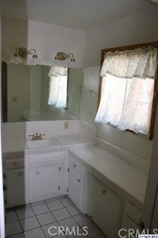 22450 Fontana Street, Tehachapi, California 93561