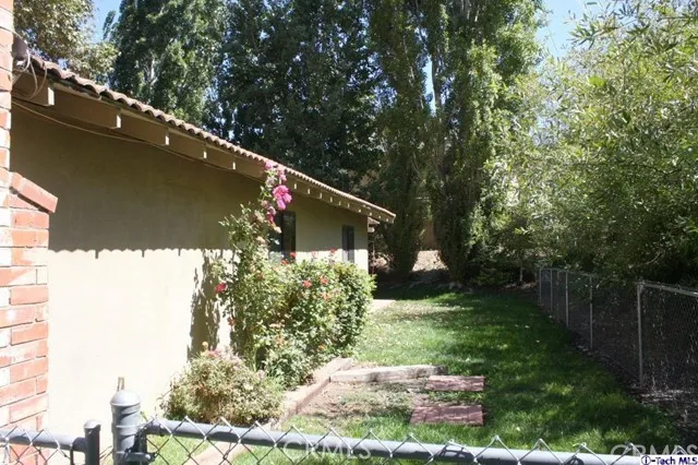 22450 Fontana Street, Tehachapi, California 93561