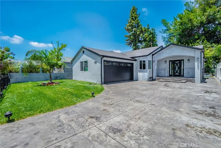 17651 Delano Street, Encino, California 91316
