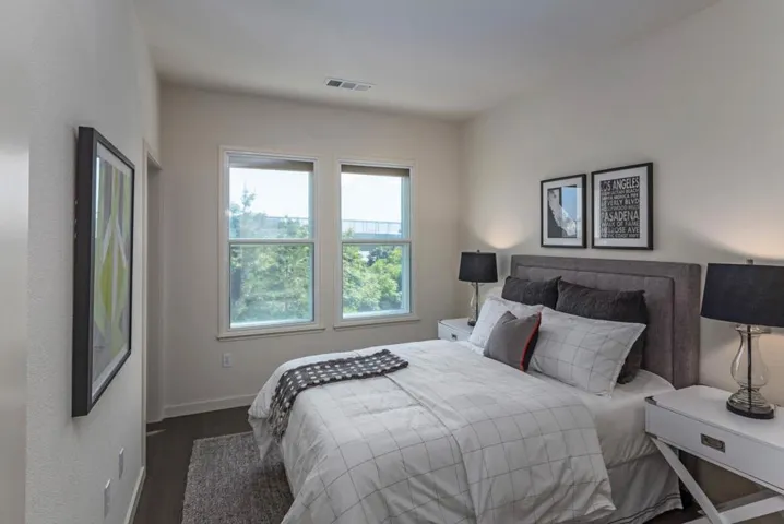 861 Donovan Way, Mountain View, California 94043
