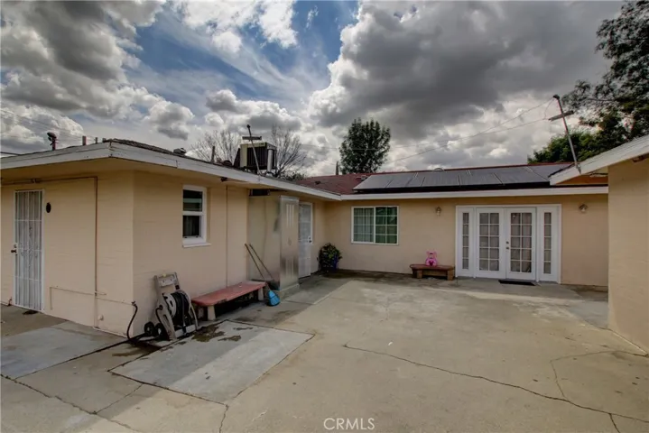 939 W Phillips Boulevard, Pomona, California 91766