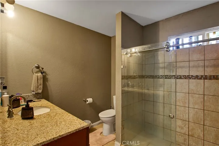 939 W Phillips Boulevard, Pomona, California 91766
