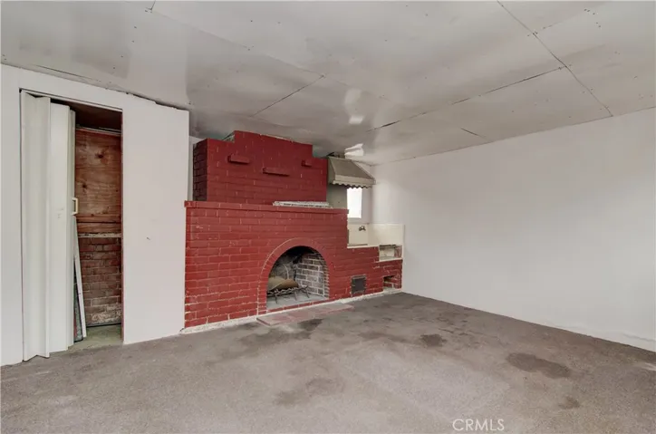 Additional "bonus" space could be play room or craft room...or just a cool hang out.