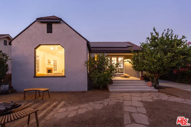 3351 Garden Avenue, Los Angeles, California 90039