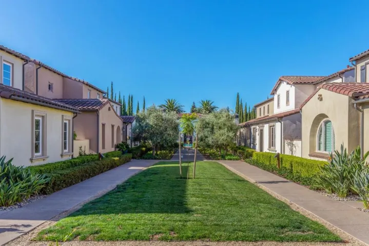1314 Dahlia Loop, San Jose, California 95126