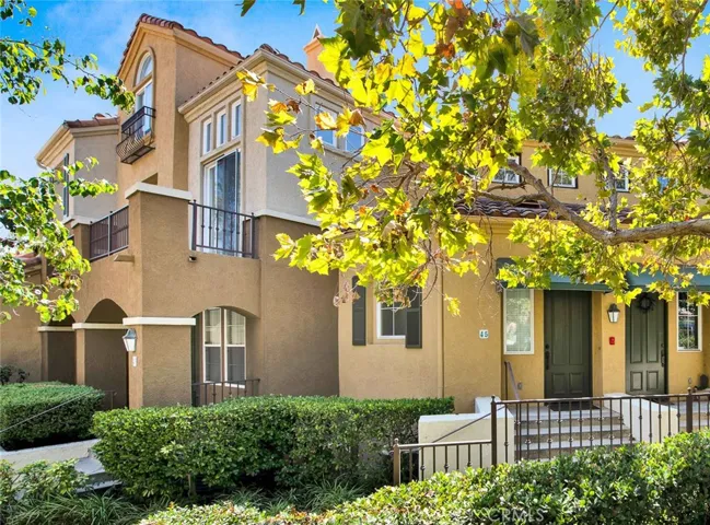 45 Via Pamplona, Rancho Santa Margarita, California 92688