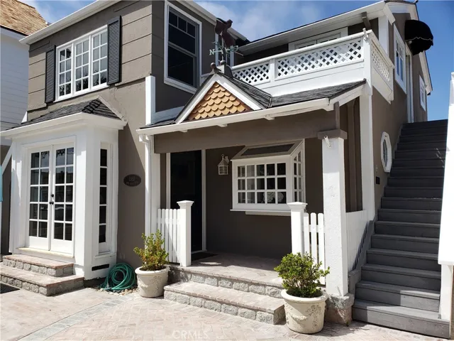 1560 Ocean Blvd B, Newport Beach, California 92661