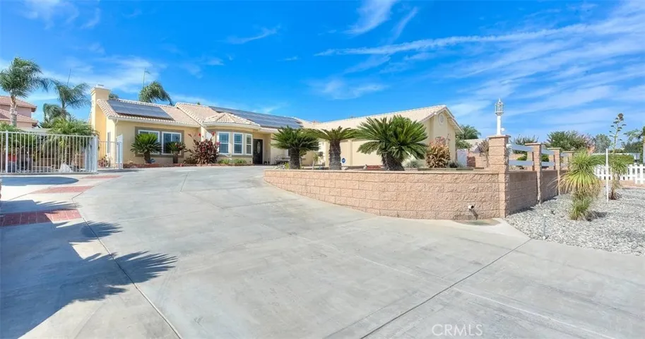 13910 Seven Hills Drive, Riverside, California 92503