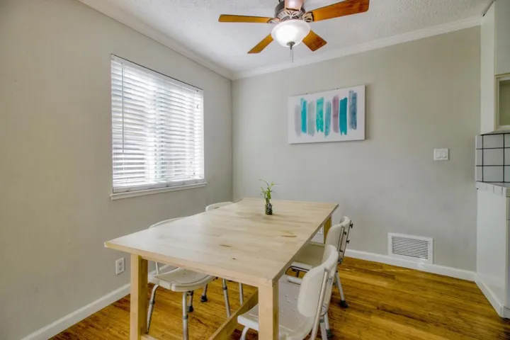 5701 Calmor Avenue 2, San Jose, California 95123