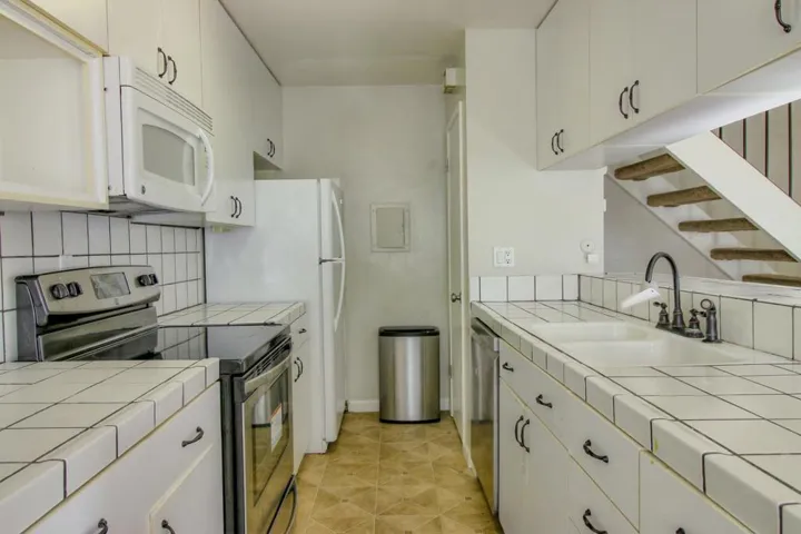5701 Calmor Avenue 2, San Jose, California 95123