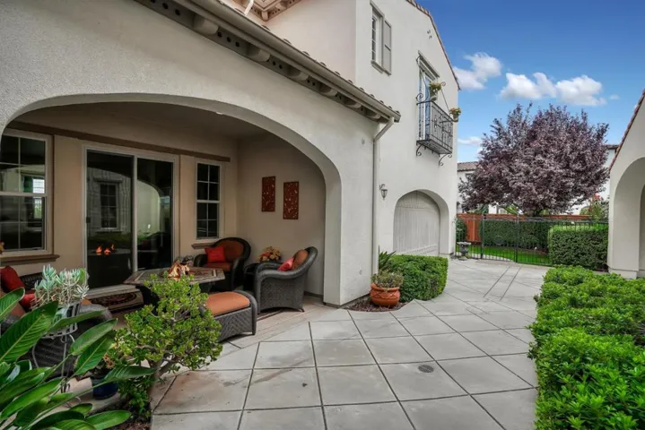 1935 Killarney Court, Gilroy, California 95020