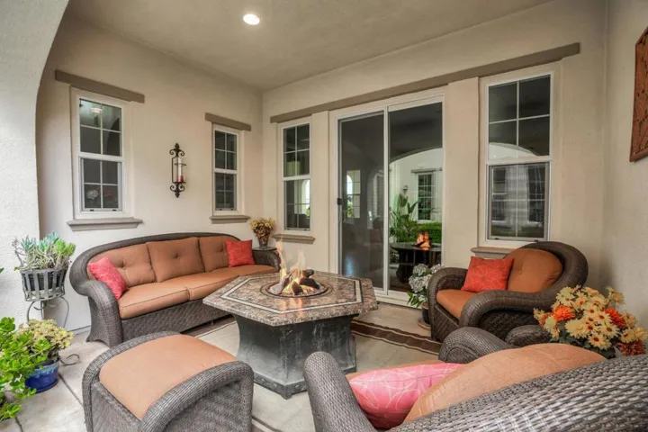 1935 Killarney Court, Gilroy, California 95020