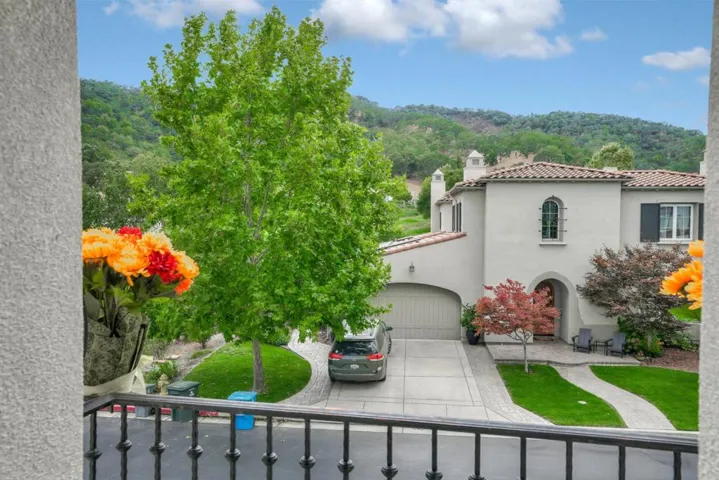 1935 Killarney Court, Gilroy, California 95020
