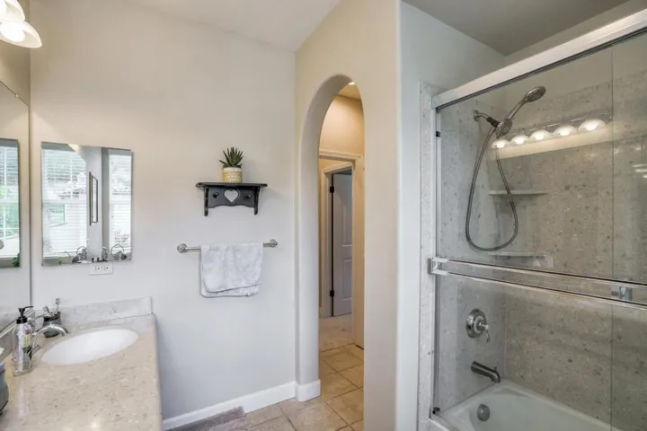 1935 Killarney Court, Gilroy, California 95020