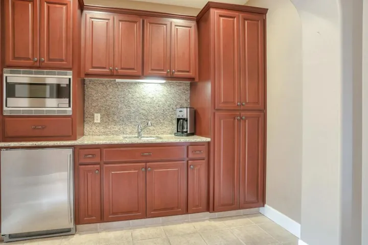 1935 Killarney Court, Gilroy, California 95020