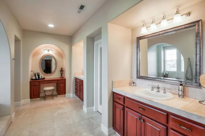 1935 Killarney Court, Gilroy, California 95020