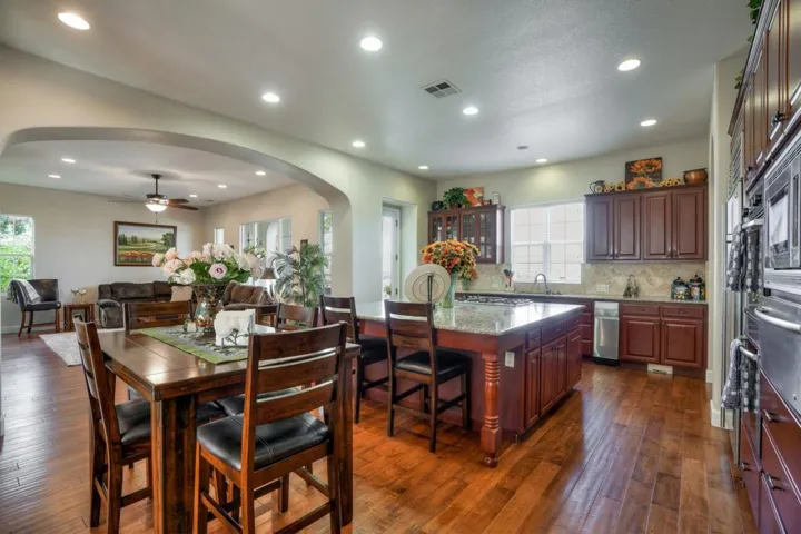1935 Killarney Court, Gilroy, California 95020