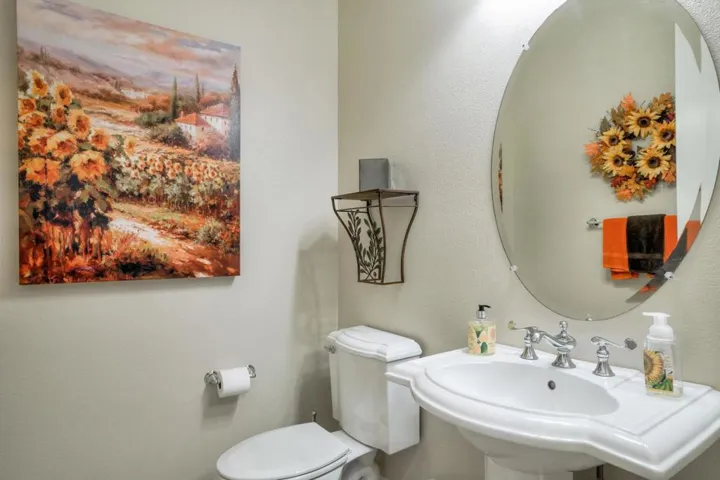 1935 Killarney Court, Gilroy, California 95020