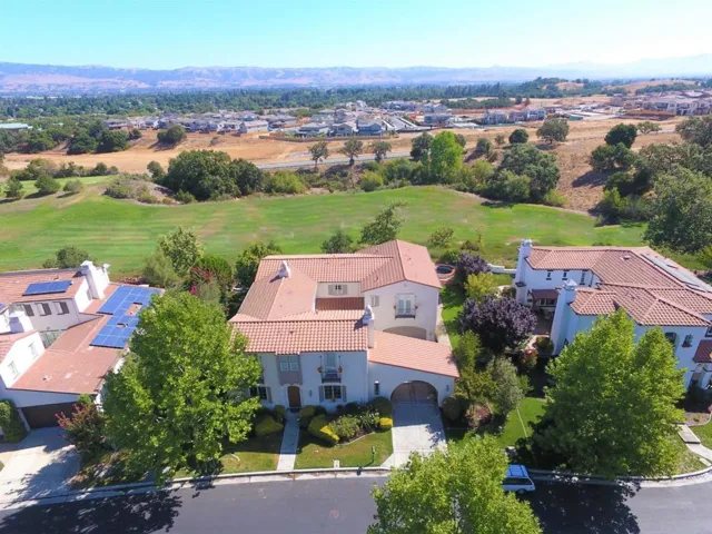 1935 Killarney Court, Gilroy, California 95020