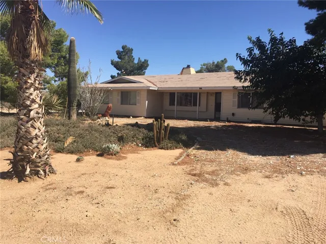 7537 Frontera Avenue, Yucca Valley, California 92284