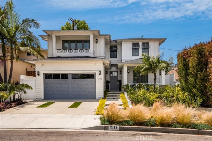 2113 Chestnut Avenue, Manhattan Beach, California 90266