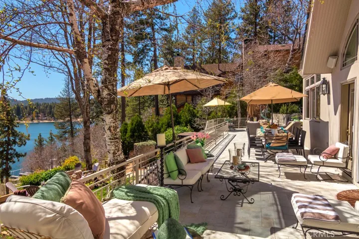 28175 N Shore Road, Lake Arrowhead, California 92352
