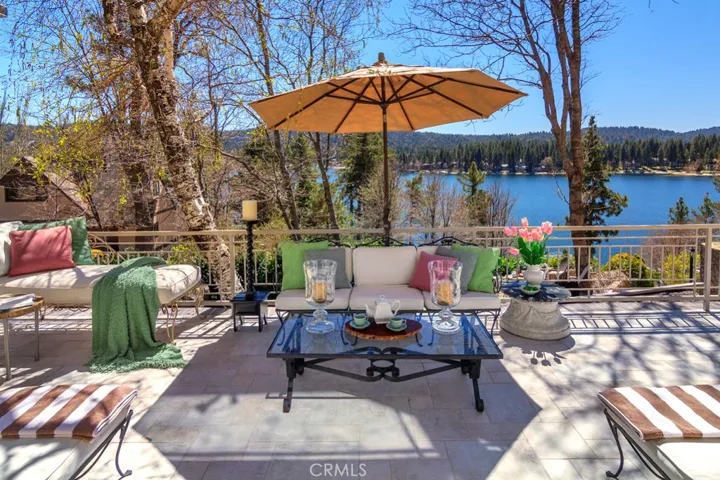 28175 N Shore Road, Lake Arrowhead, California 92352