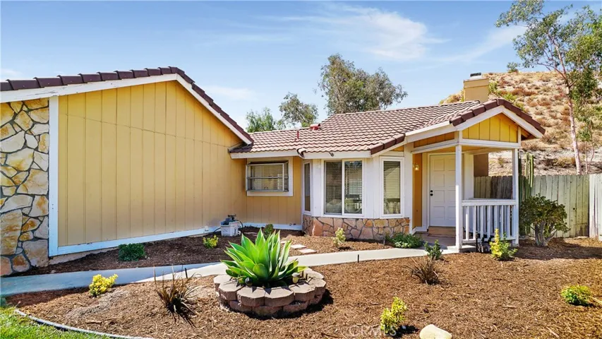 29263 Poppy Meadow Street, Canyon Country, California 91387