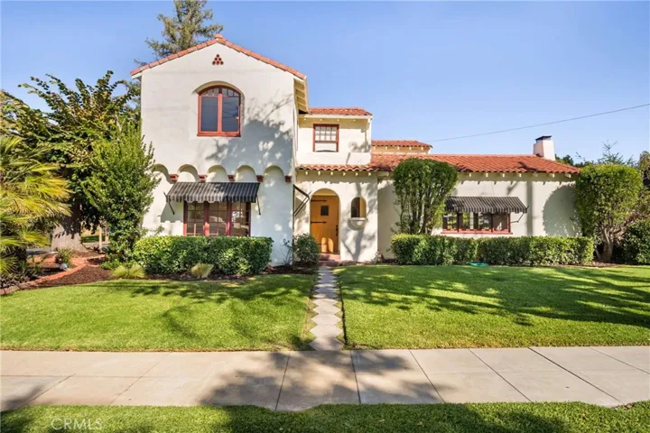 487 Harrison Avenue, Claremont, California 91711