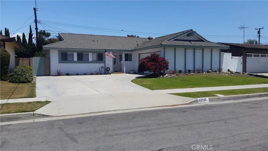 15162 Newcastle Lane, Huntington Beach, California 92647