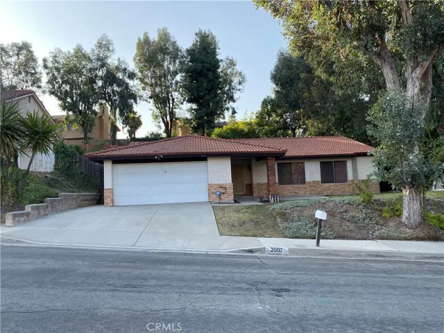 2007 Countrywood Avenue, Hacienda Heights, California 91745