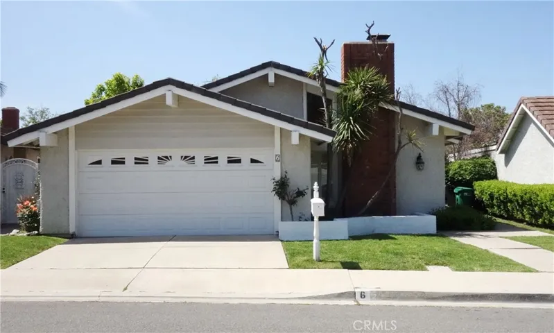 6 Gold Bluff, Irvine, California 92604
