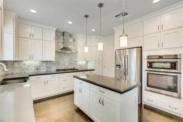 3830 Summer Holly Way, Yorba Linda, California 92886