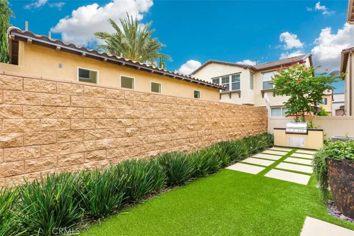 3830 Summer Holly Way, Yorba Linda, California 92886