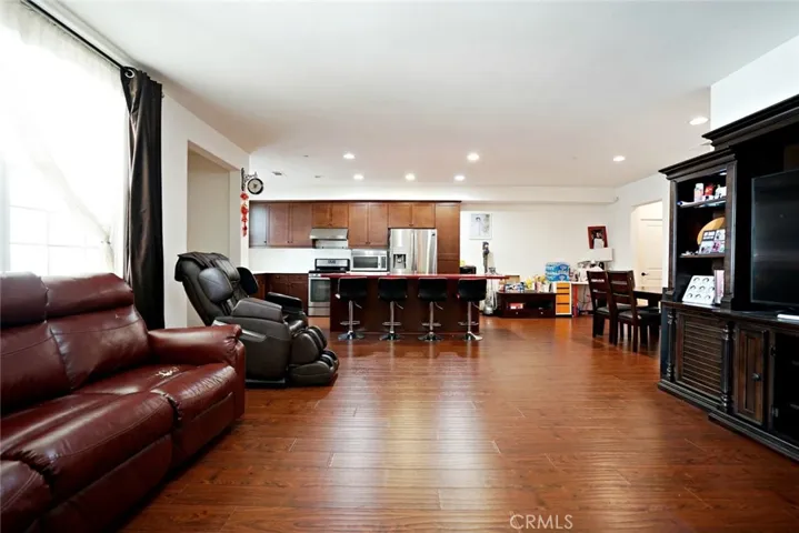 950 N Chaparral Lane D, Azusa, California 91702