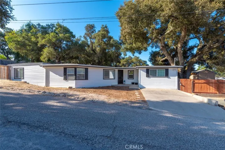 4000 Tranquilla Avenue, Atascadero, California 93422