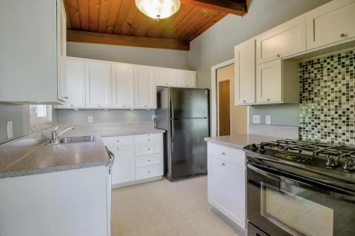 1133 Crowley Avenue, Santa Clara, California 95051