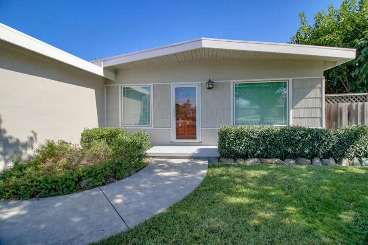1133 Crowley Avenue, Santa Clara, California 95051