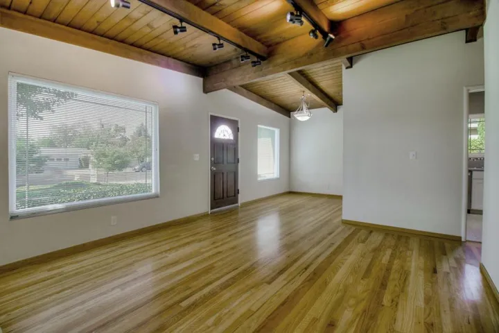 1133 Crowley Avenue, Santa Clara, California 95051