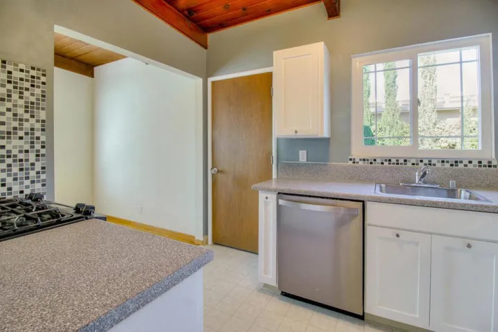 1133 Crowley Avenue, Santa Clara, California 95051