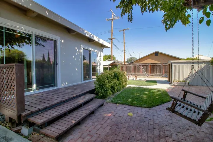 1133 Crowley Avenue, Santa Clara, California 95051