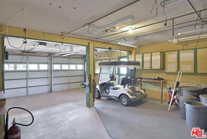 4 car garage