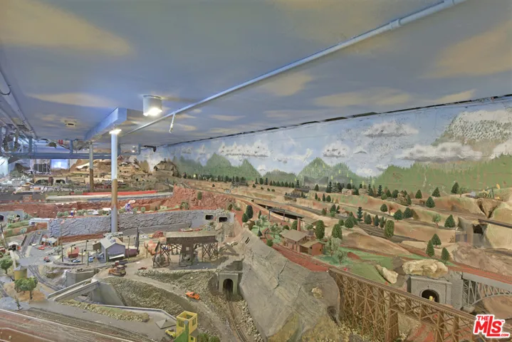 Train hobby room