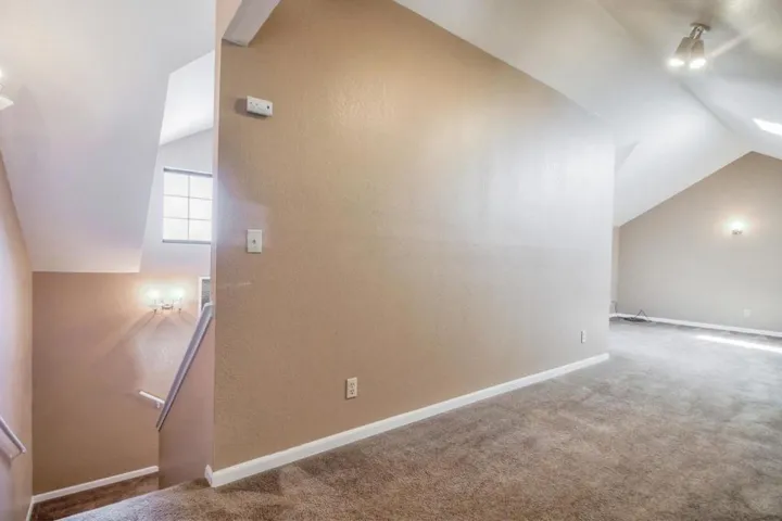 1031 Clearview Drive, Hollister, California 95023