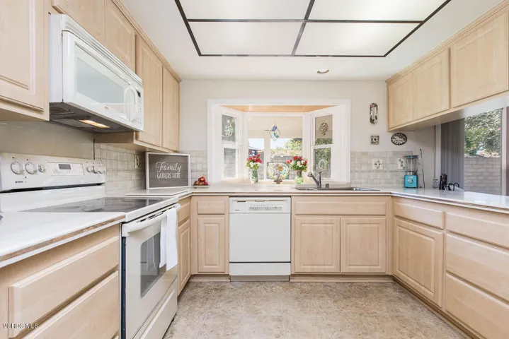 1401 Northwood Pkwy - HsHProd-31