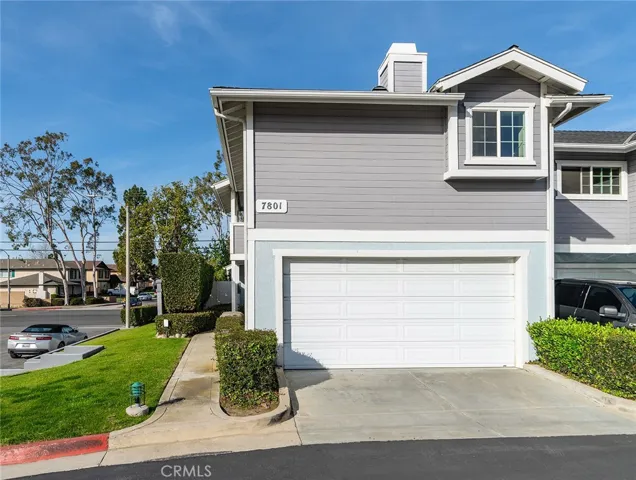 7801 Essex Drive 103, Huntington Beach, California 92648